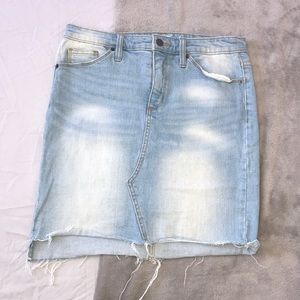 Denim jean skirt size 6 from universal thread